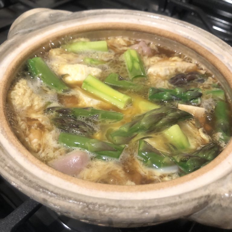 Simmered EggDrop Chicken & Asparagus with Sansho Berries Happy